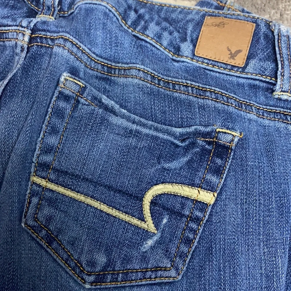 AE Jeans - Picture 4 of 6